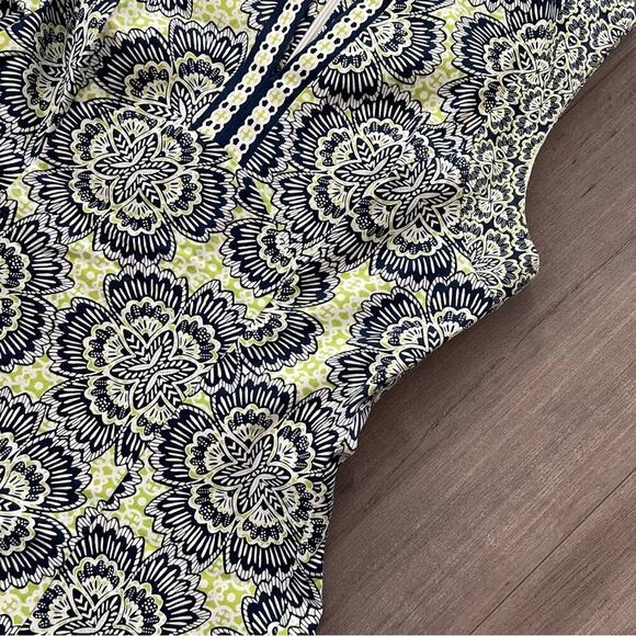 Maggy London Lime Green Floral Fit & Flare Knee Length Dress - Picture 3 of 7